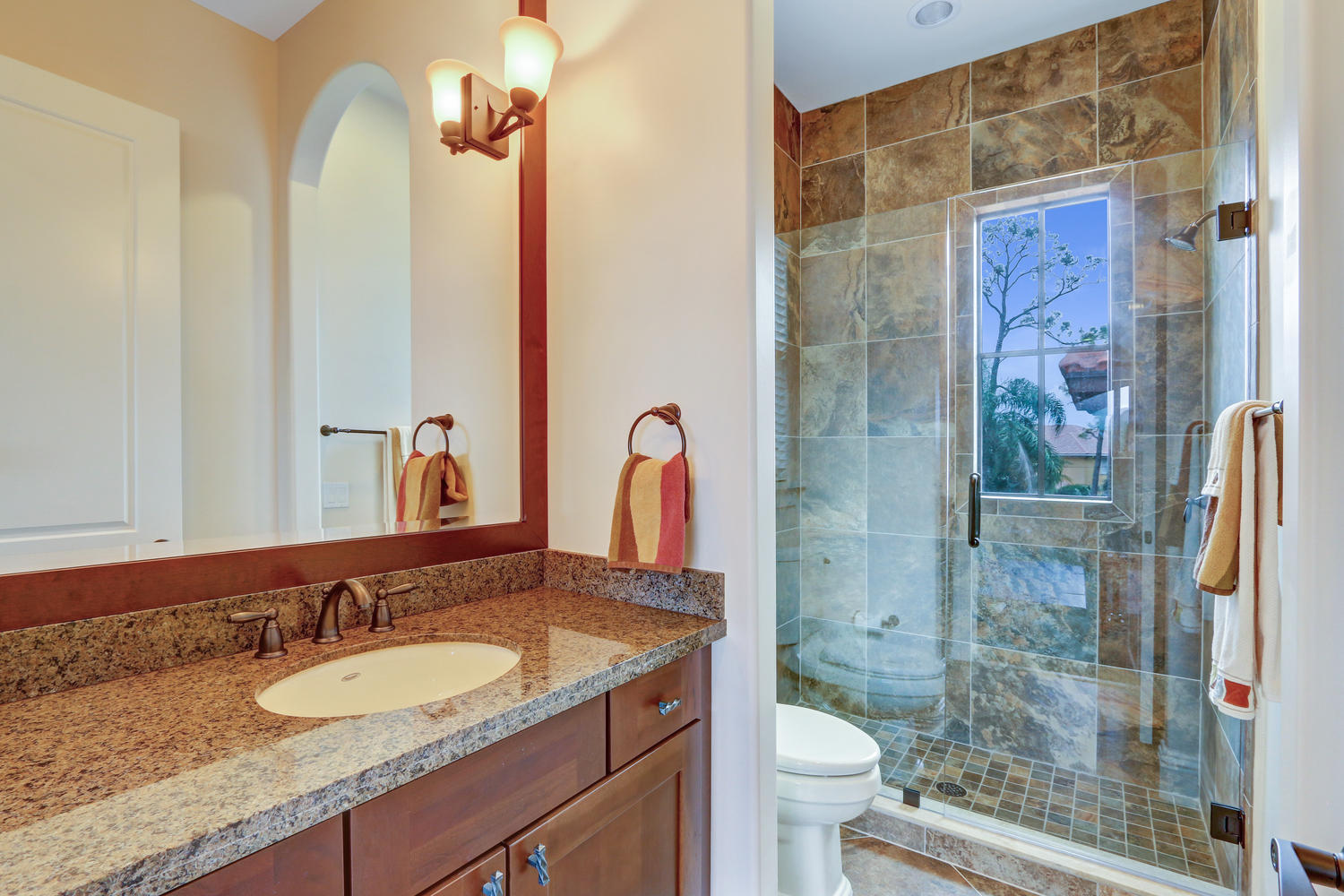 5373 Pennock Point Road Jupiter, FL 33458 - Photo 22 of 44 Bathroom