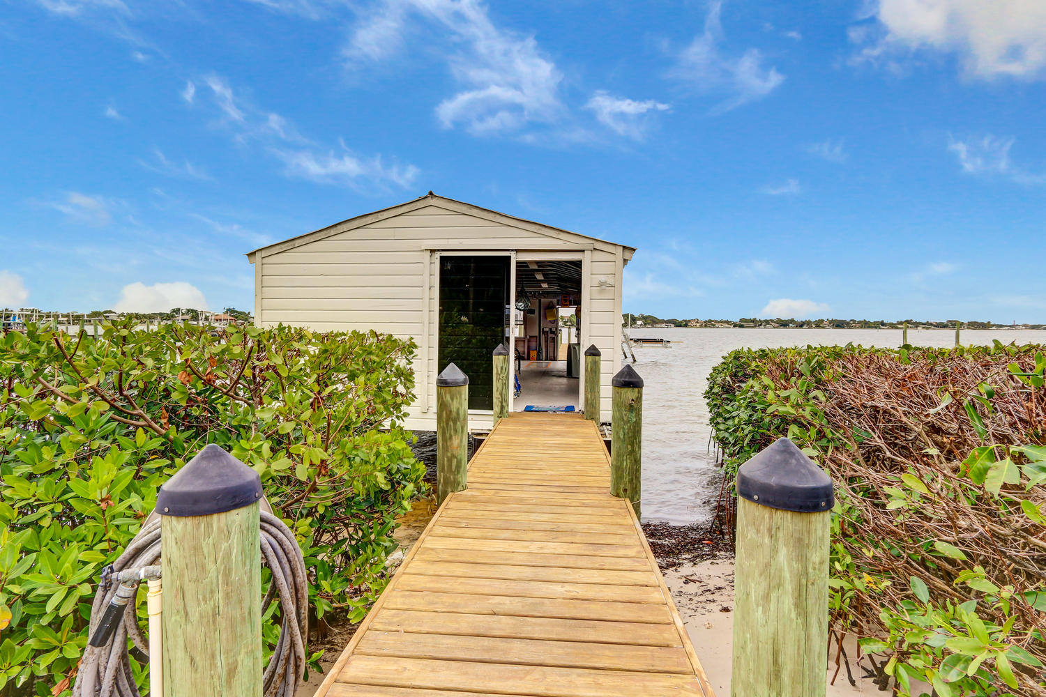 5373 Pennock Point Road Jupiter, FL 33458 - Photo 34 of 44 Boat House