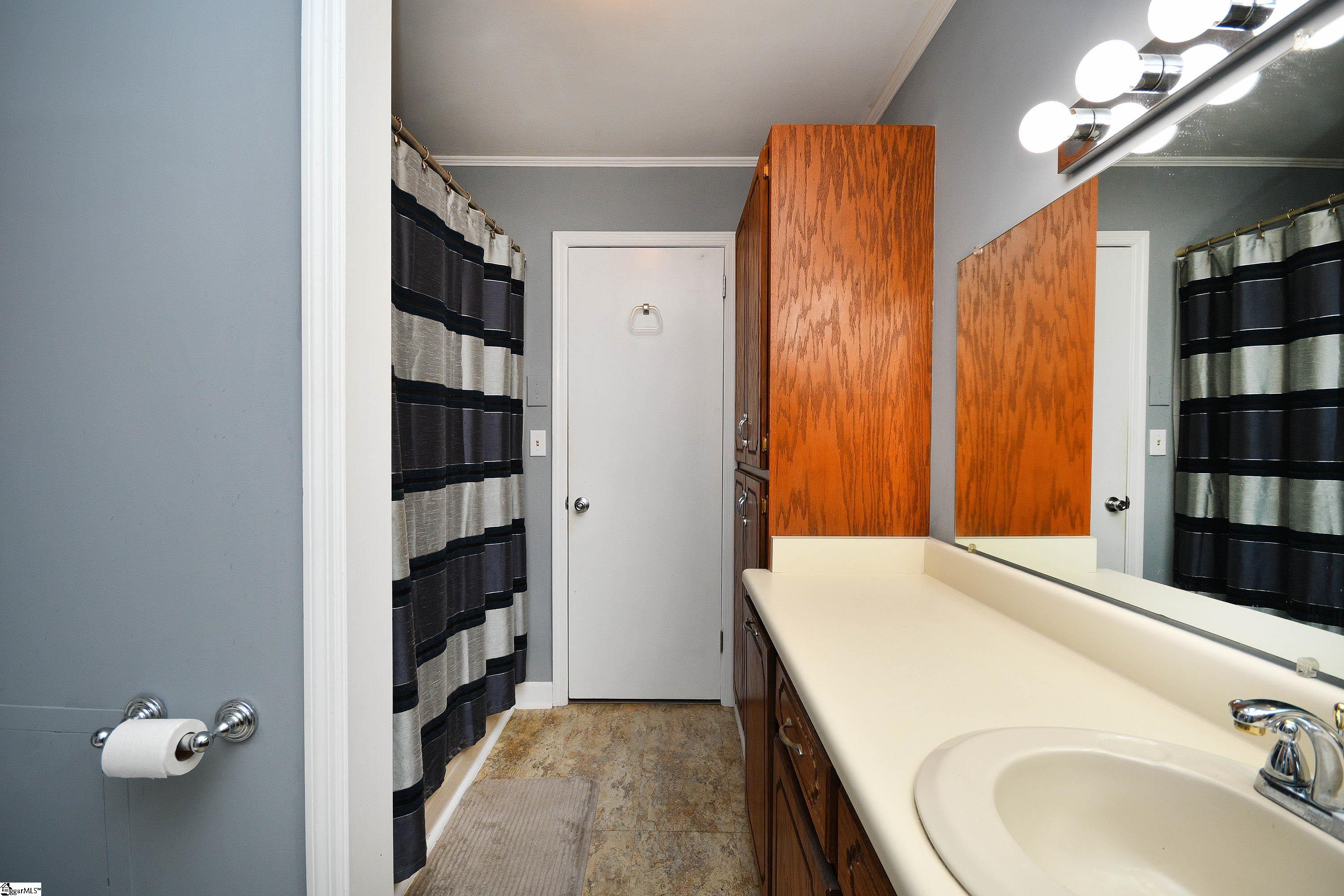 7 Elmhurst Street Inman, SC 29349 - Photo 18 of 33