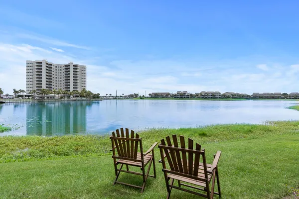 $399,700 | 48 Stewart Lake Cove, Unit 194, Miramar Beach, FL 32550