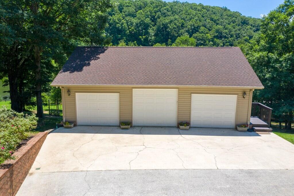 389 Pine Hollow Road Dayton, TN 37321 - Photo 14 of 33 14