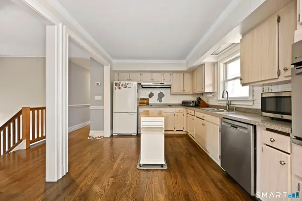 $665,000 | 36 North Street, Trumbull, CT 06611