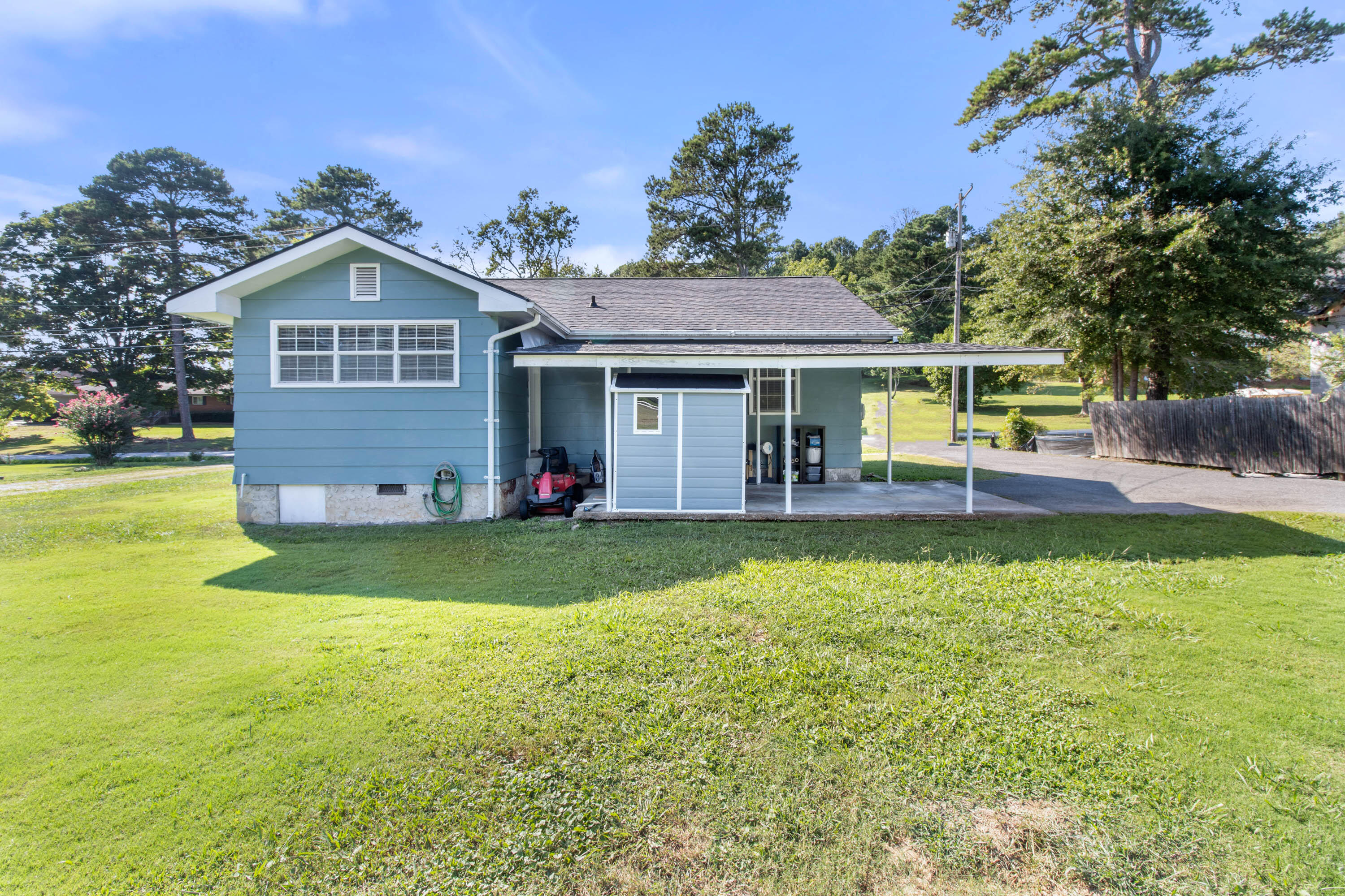 818 Lower Mill Road Hixson, TN 37343 - Photo 23 of 24 818 Lower Mill Rd-23