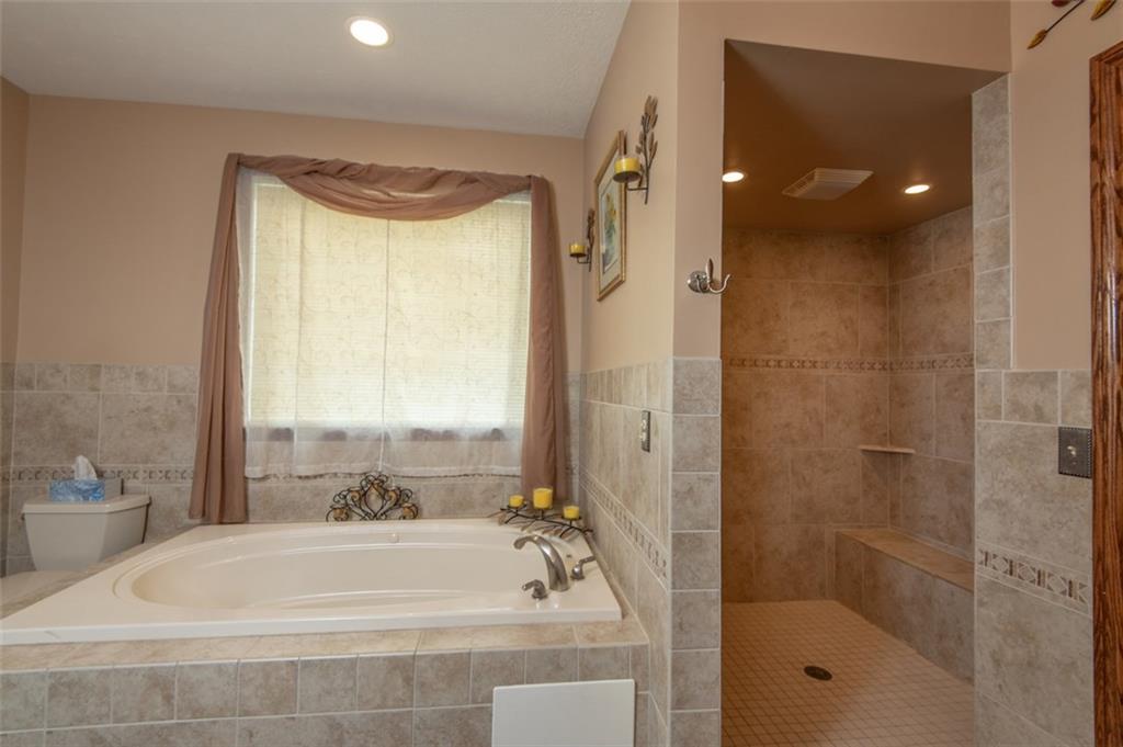 1950 Spangler Road Hermitage, PA 16148 - Photo 14 of 22 Gallery Image 14