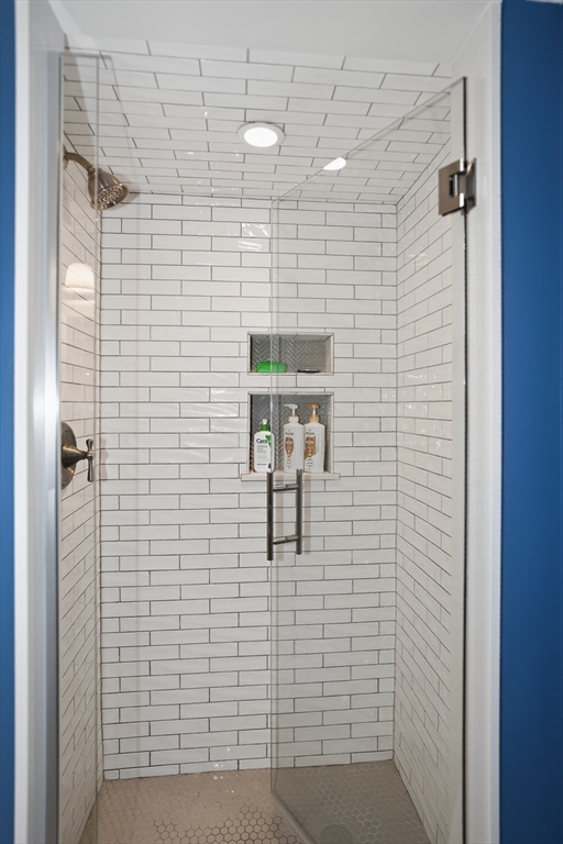11 Geraldine Road Framingham, MA 01701 - Photo 23 of 30