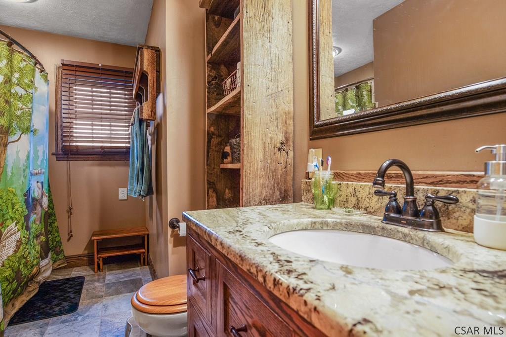 4627 Water Level Road Rockwood, PA 15557 - Photo 10 of 28