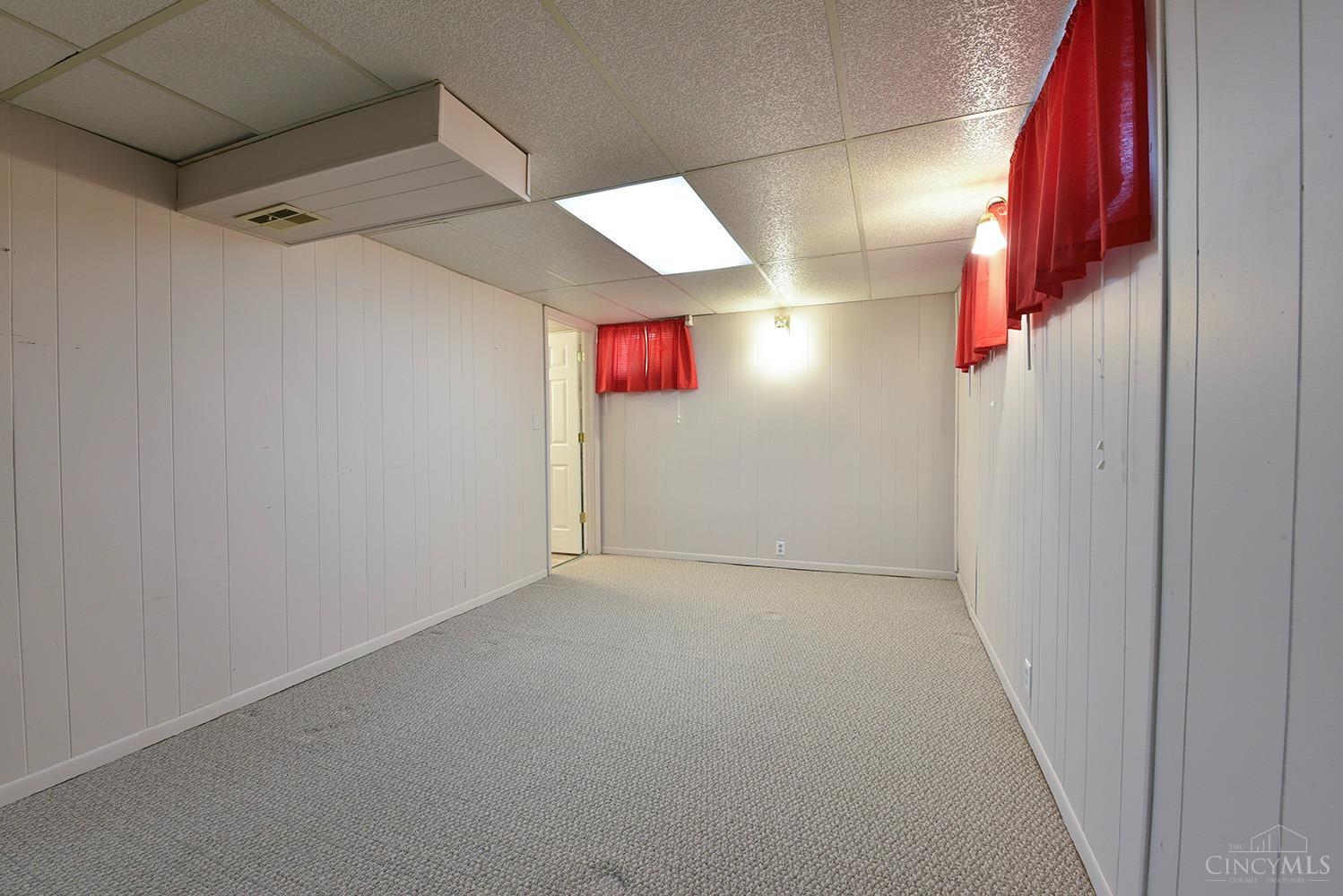 8191 Riovista Drive Cincinnati, OH 45255 - Photo 20 of 32 Gallery Image 20