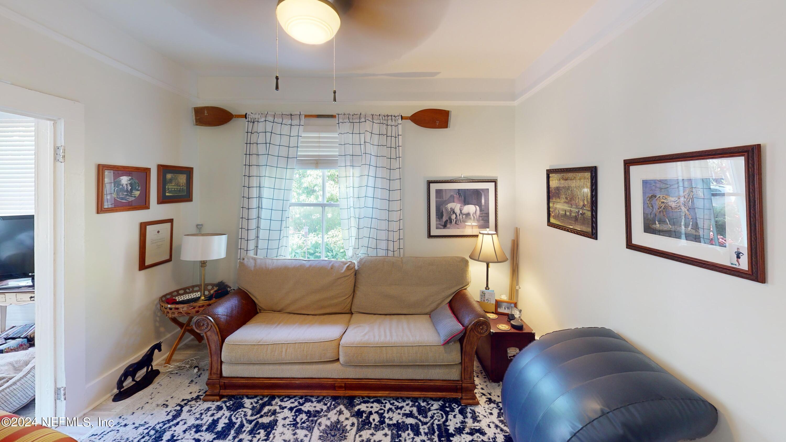 16 Rohde Avenue St. Augustine, FL 32084 - Photo 33 of 114 a living room with furniture and a window