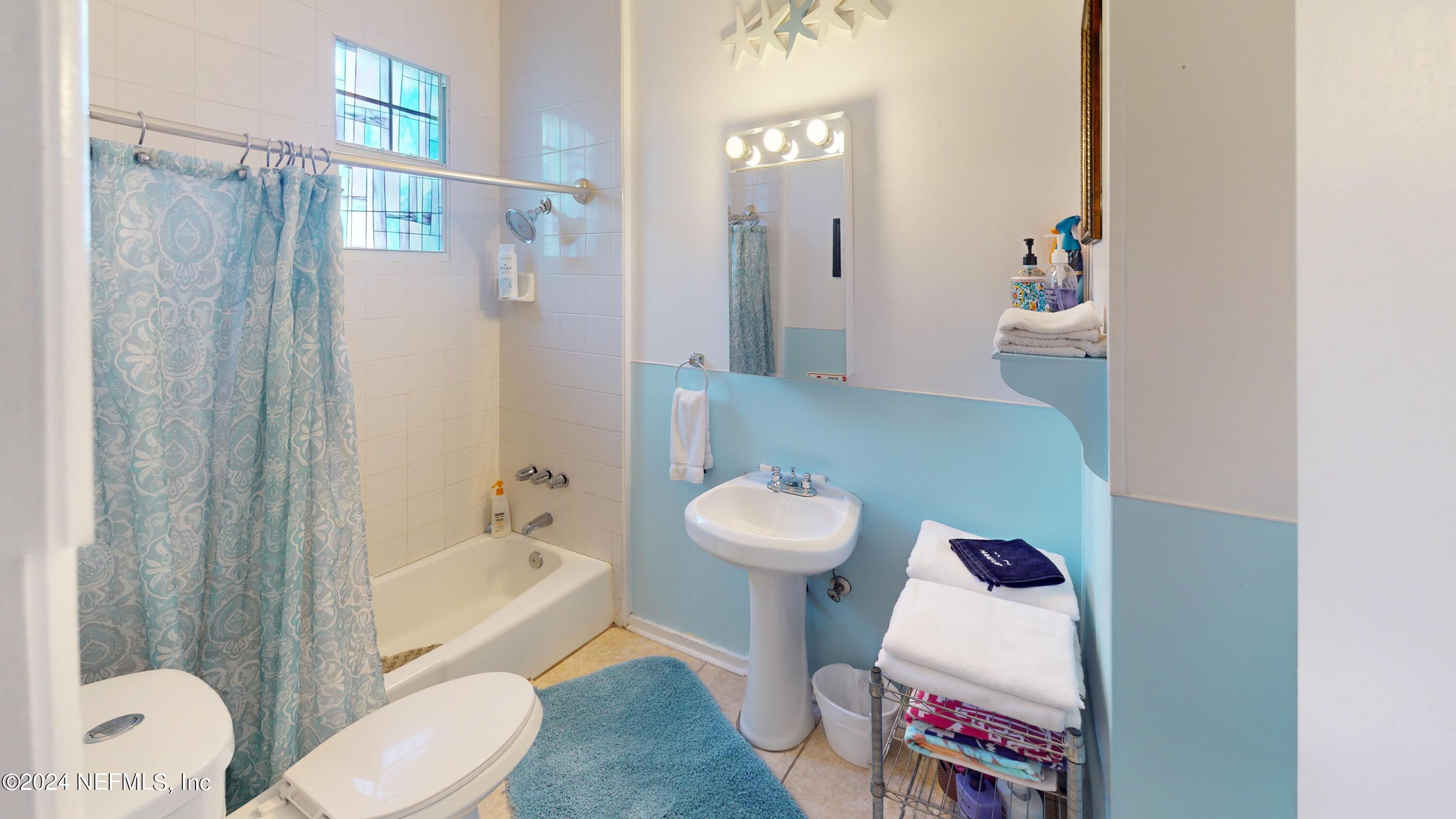 16 Rohde Avenue St. Augustine, FL 32084 - Photo 78 of 114 16 1/2 B "Uptown Classic"