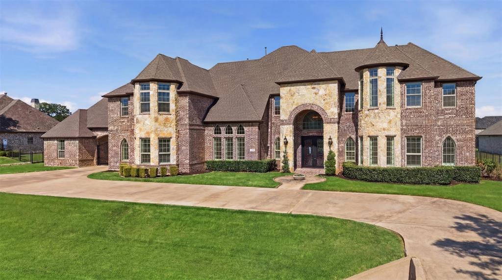 715 Simmons Road Double Oak, TX 75077 - Photo 3 of 39