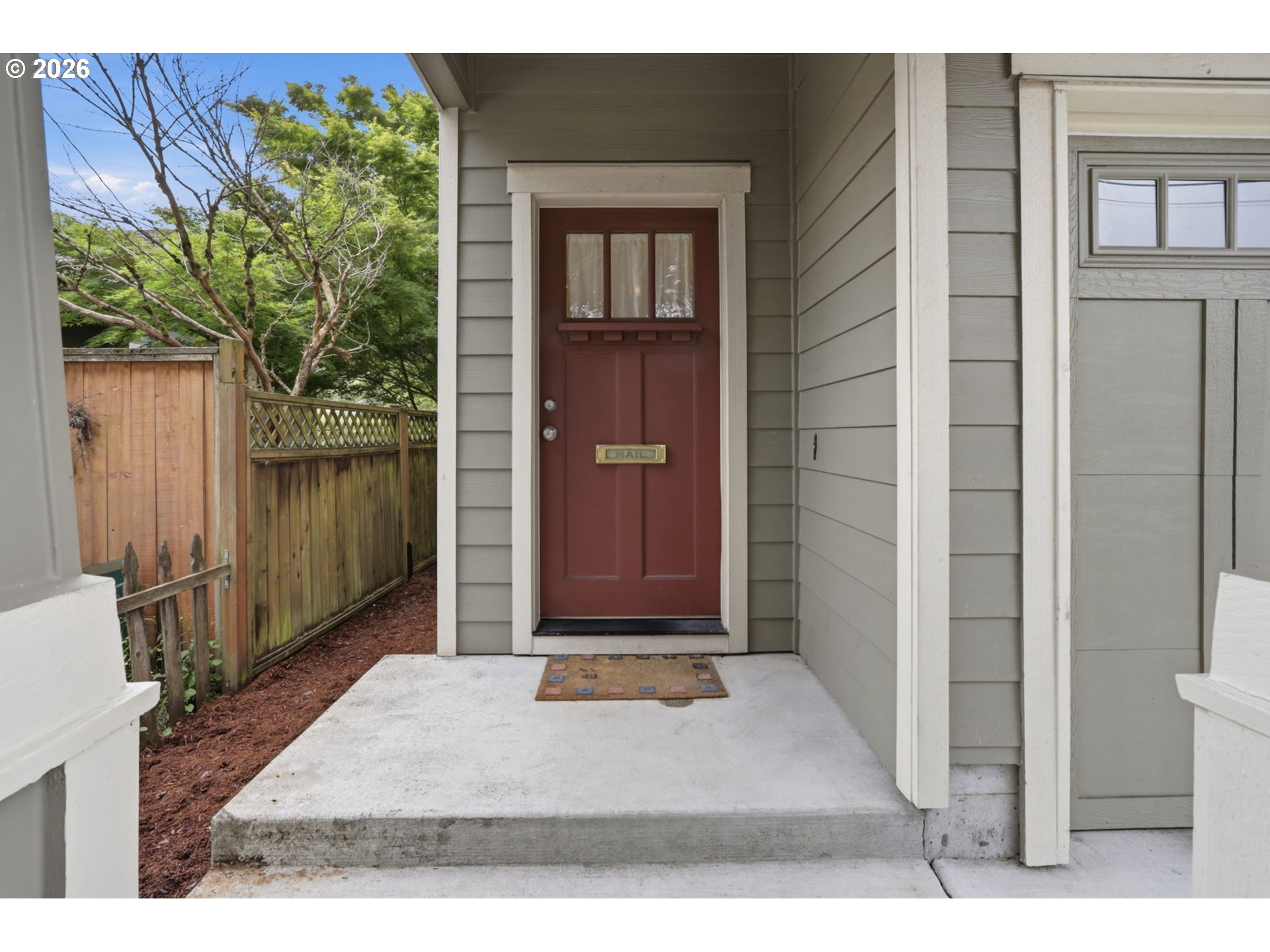 8010 Southeast Tolman Street Portland, OR 97206 - Photo 3 of 40