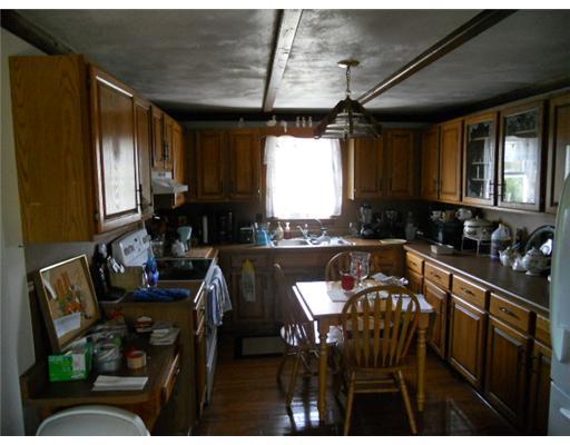 65 Highland Ridge Road Washington, PA 15301 - Photo 2 of 13 Kitchen.