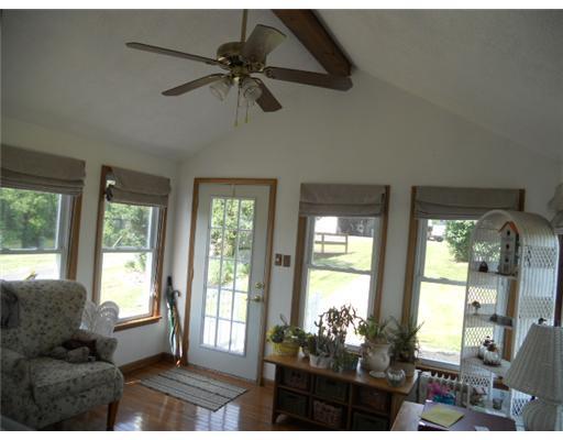 65 Highland Ridge Road Washington, PA 15301 - Photo 4 of 13 Sunroom.