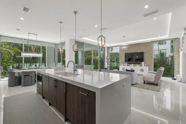 $30,000 | 402 Ocean One Lane, Juno Beach, FL 33408