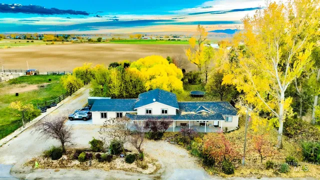 $709,000 | 3815 West Columbia Road, Meridian, ID 83687