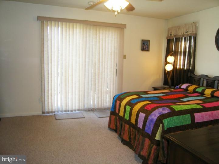 78 Flint Road Langhorne, PA 19047 - Photo 12 of 25 Bedroom - Main