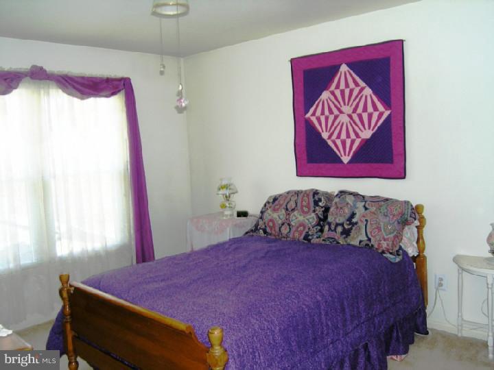 78 Flint Road Langhorne, PA 19047 - Photo 17 of 25 Bedroom 3