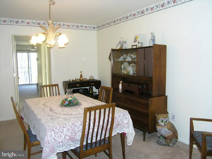 78 Flint Road Langhorne, PA 19047 - Photo 3 of 25 Dining Room