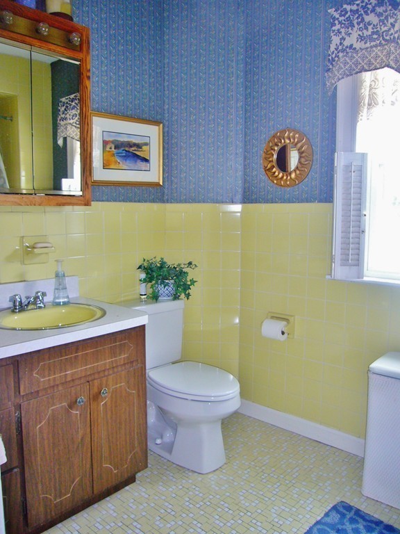 100 Damon Road Medford, MA 02155 - Photo 20 of 29 Gallery Image 20