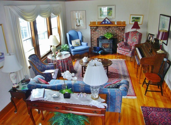 100 Damon Road Medford, MA 02155 - Photo 10 of 29 Gallery Image 10
