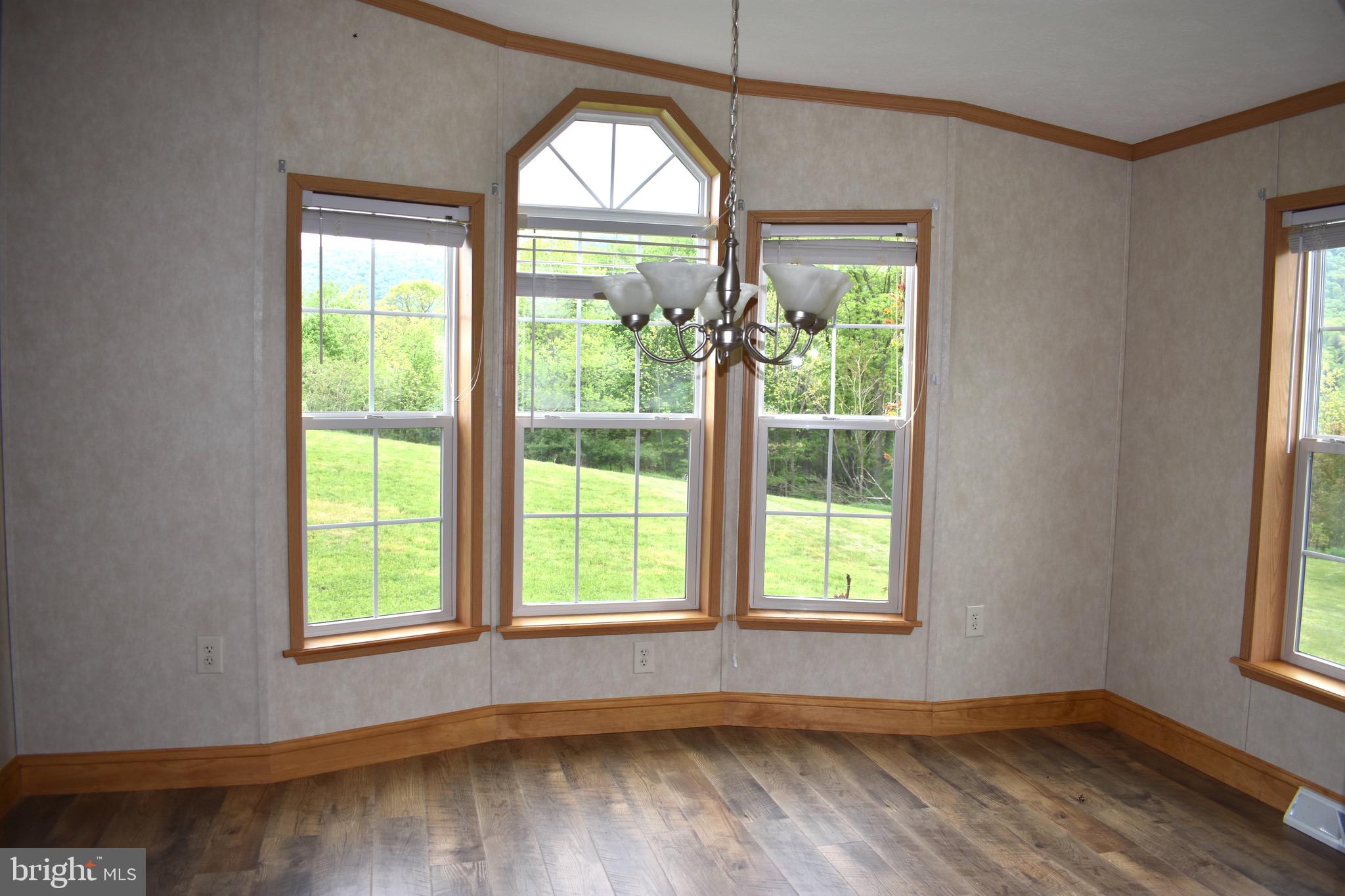 148 Tielman Road Ashland, PA 17921 - Photo 7 of 22 Dining