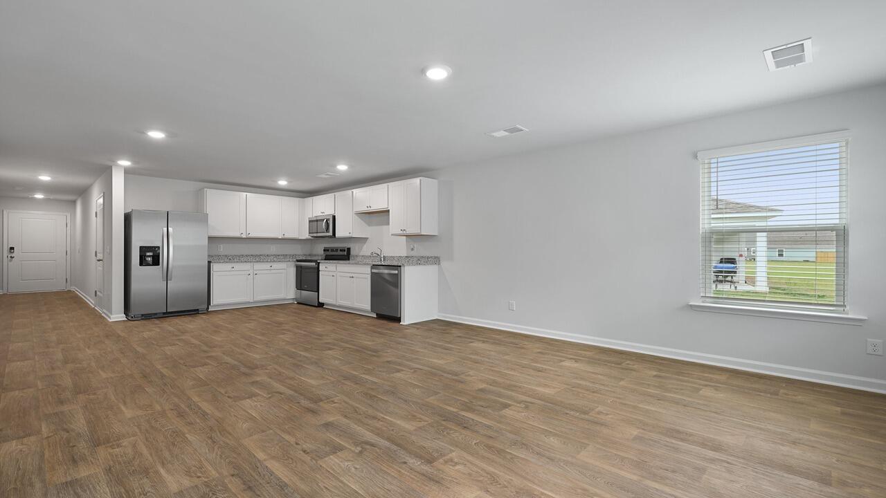 732 Striped Bass Court Santee, SC 29142 - Photo 8 of 23 21-web-or-mls-550A0586