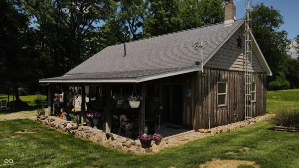 $320,000 | 626 North Walnut Street, Milroy, IN 46156