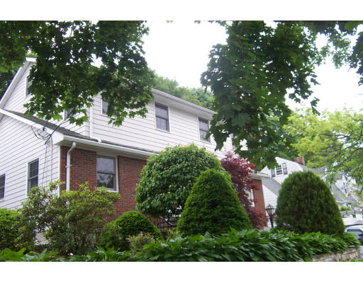 55 Longfellow Road Watertown, MA 02472 - Photo 1 of 21 Gallery Image 1