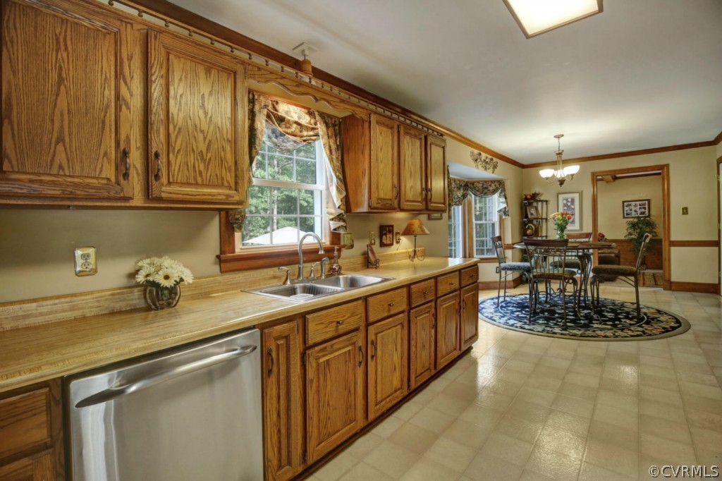 14101 Howlett Line Drive Colonial Heights, VA 23834 - Photo 6 of 16 Gallery Image 6