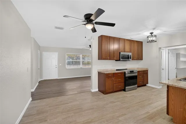 $2,500 | 311 Northeast 5th Street, Mulberry, FL 33860