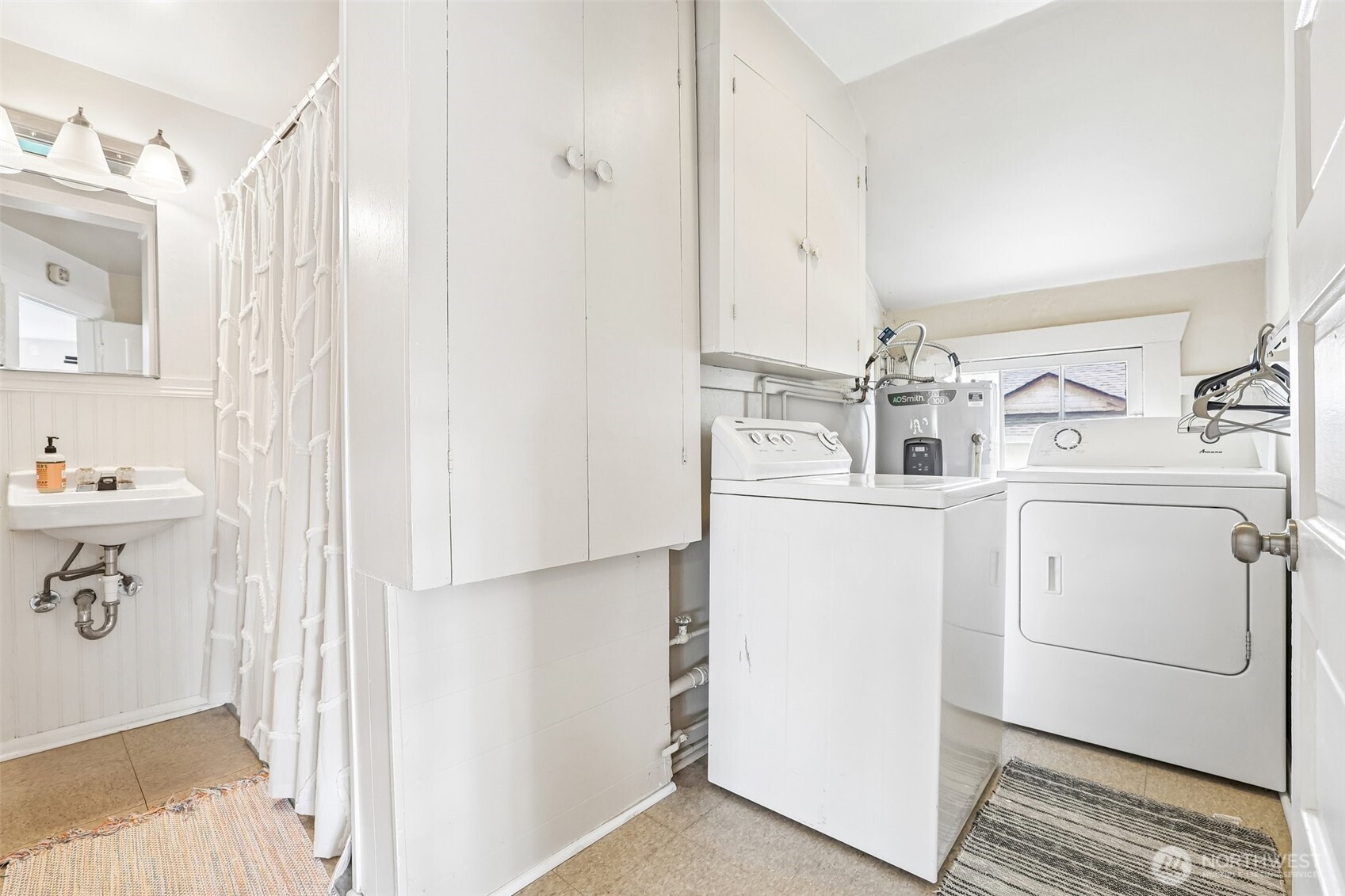 315 Northeast 65th Street Seattle, WA 98115 - Photo 22 of 31