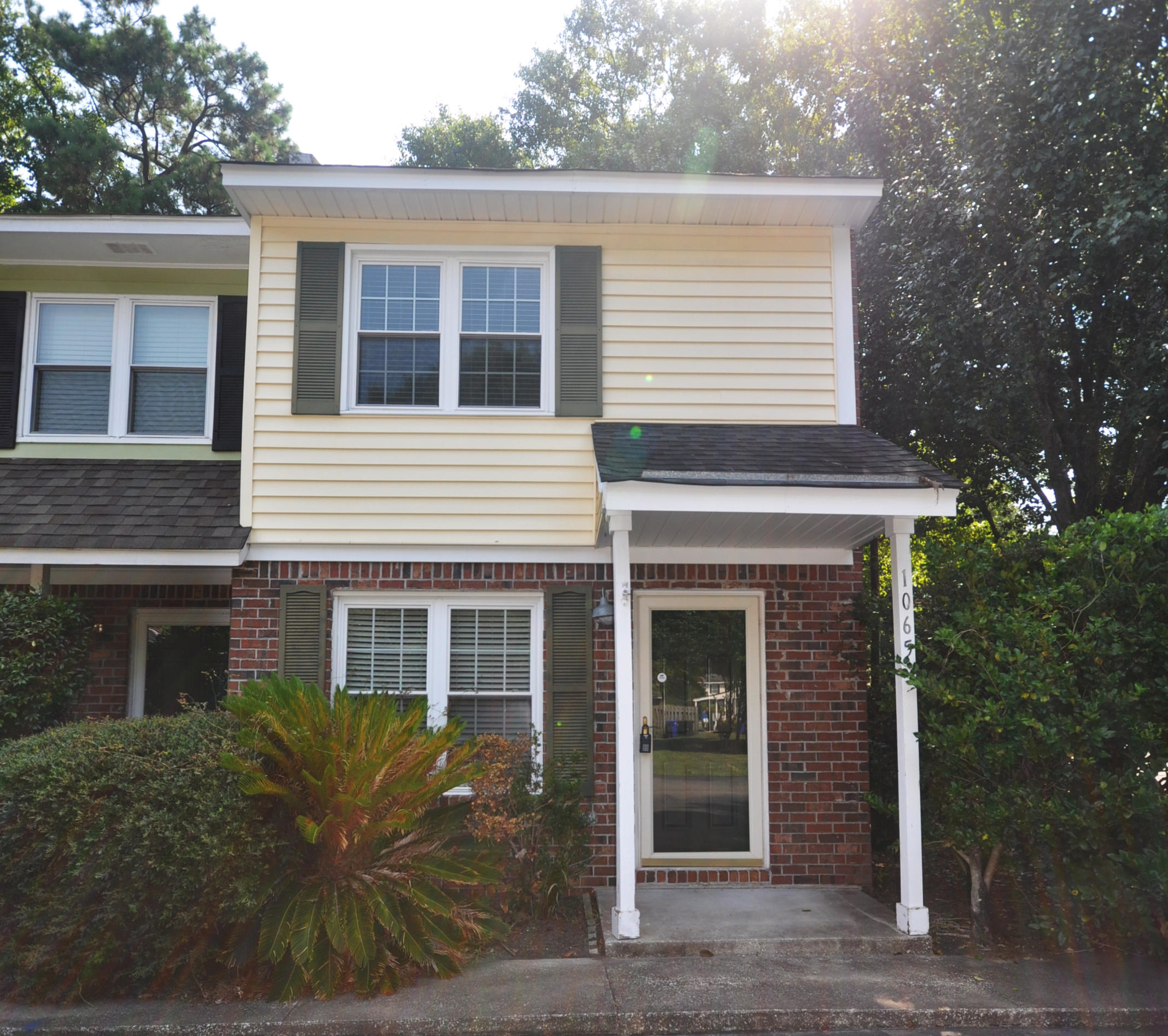 1065 Hunters Trace Mount Pleasant, SC 29464 - Photo 1 of 15 1065 Hunters Trace