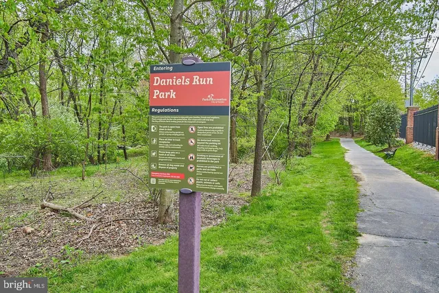 $1,499,900 | 10087 Daniels Run Way, Fairfax, VA 22030