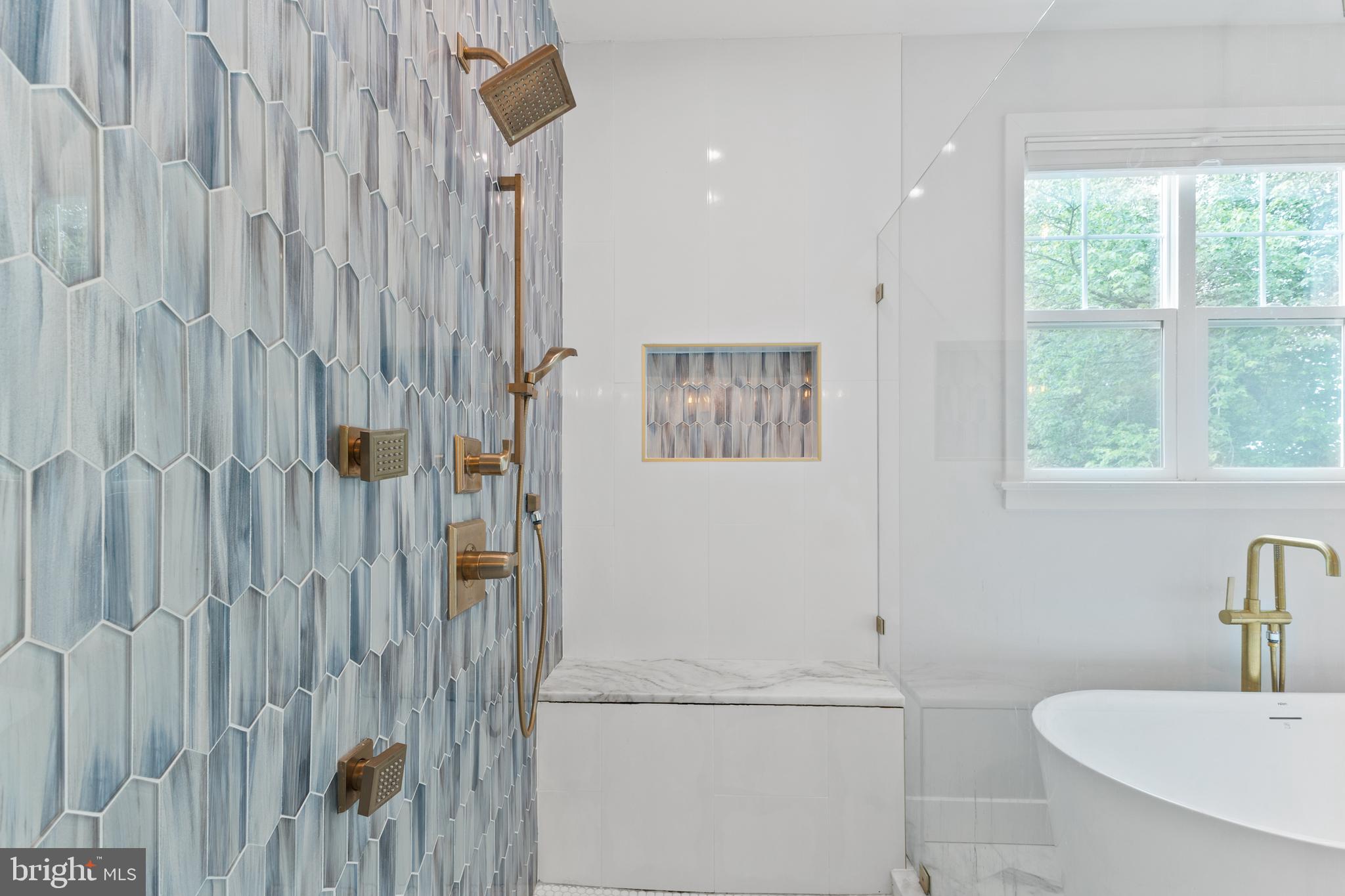 8012 Fort Hunt Road Alexandria, VA 22308 - Photo 26 of 50 Primary bathroom luxury shower