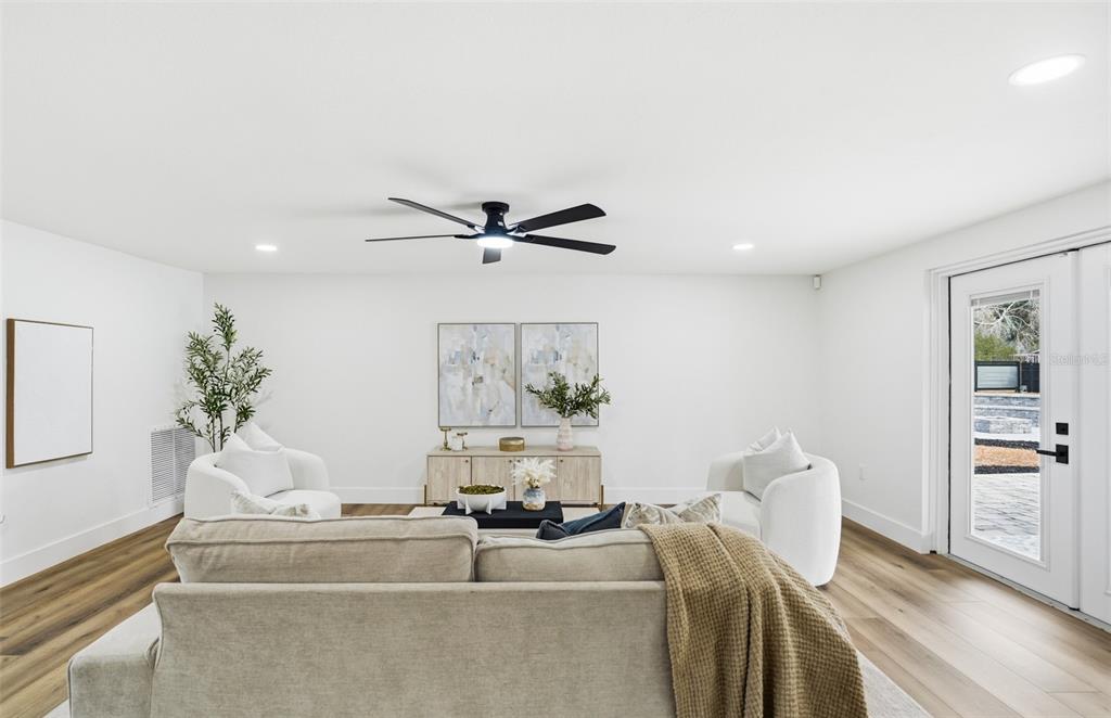 2338 Meadowbrook Drive Lutz, FL 33558 - Photo 15 of 69