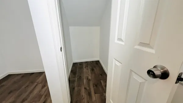 $2,200 | 473 Grove Street, Unit 1, Irvington, NJ 07111