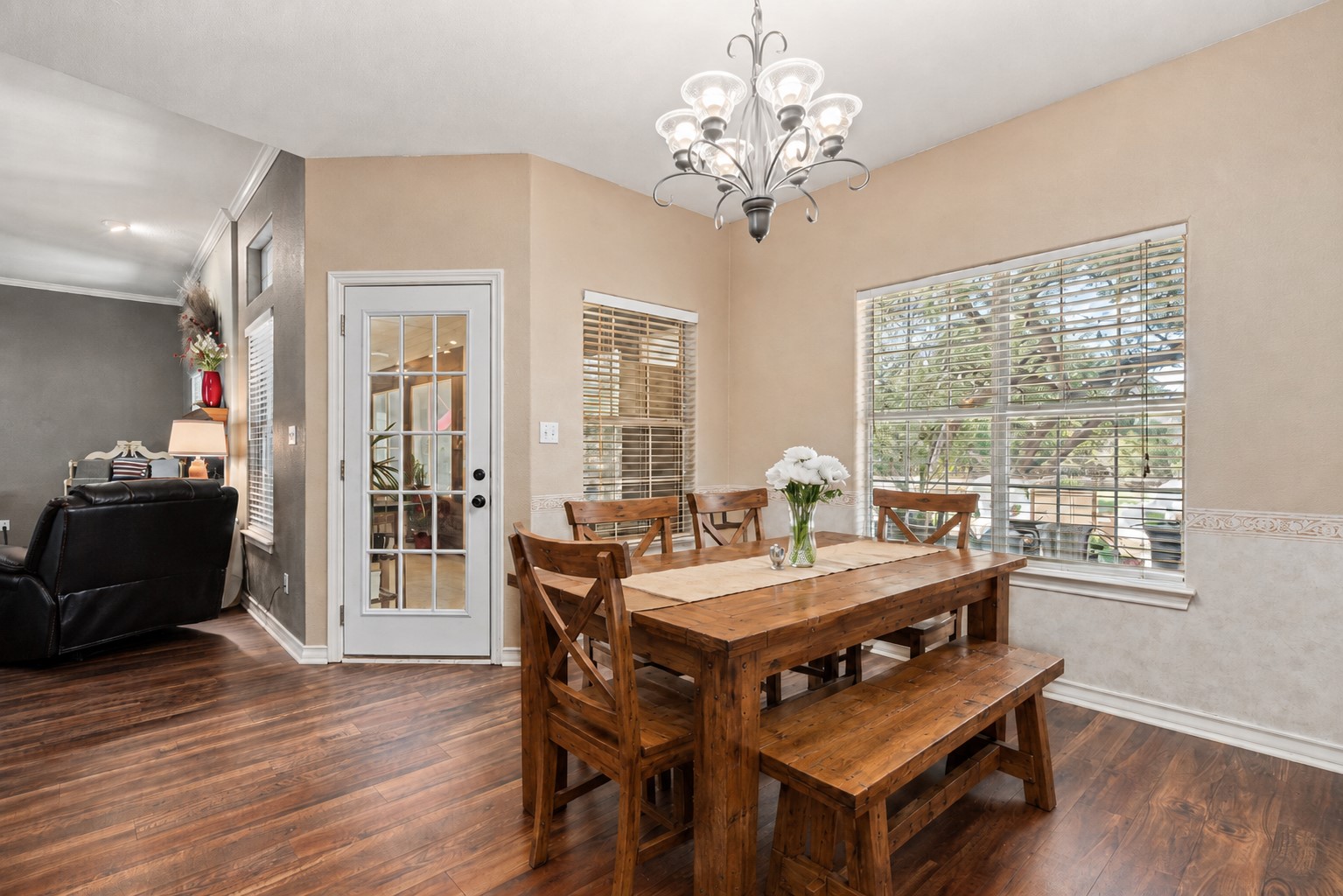 75 Four T Ranch Road Georgetown, TX 78633 - Photo 11 of 32 virtually staged photo