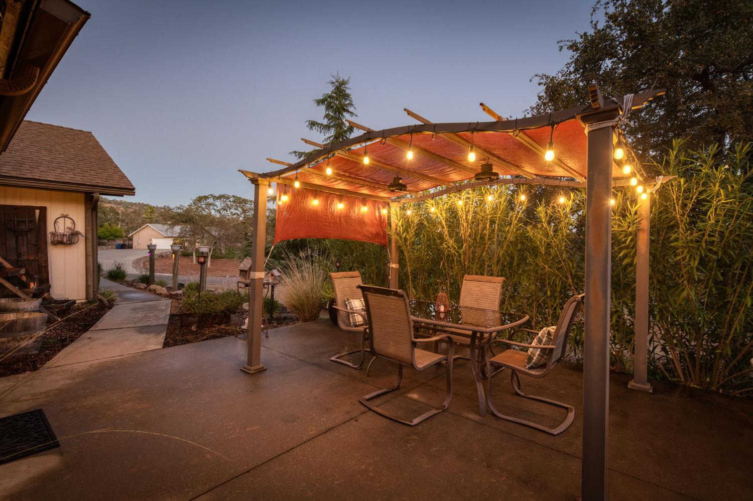 42607 Long Hollow Drive Coarsegold, CA 93614 - Photo 48 of 52 a view of outdoor space yard and patio