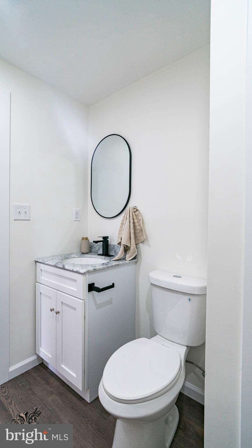 151 Nicholas Road Lancaster, PA 17603 - Photo 41 of 64 lower powder room