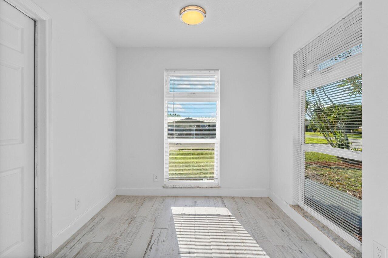 4791 Southeast Edison Avenue Stuart, FL 34997 - Photo 22 of 26 024-4791SoutheastEdisonAvenue-Stuart-FL-