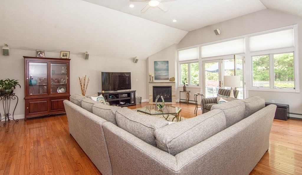 74 Red Brook Road Falmouth, MA 02536 - Photo 12 of 36 Gallery Image 12