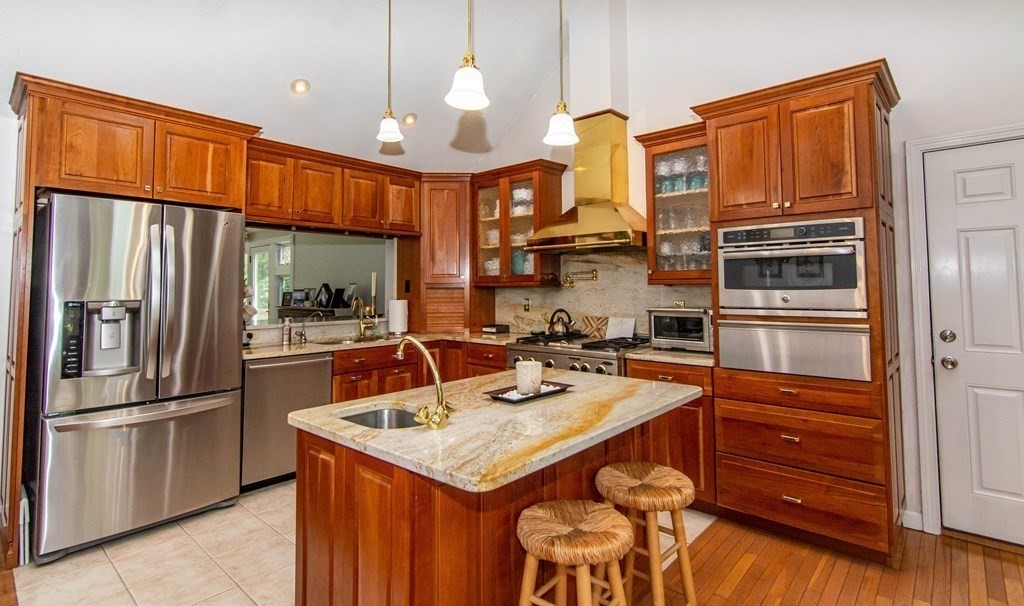 74 Red Brook Road Falmouth, MA 02536 - Photo 10 of 36 Gallery Image 10
