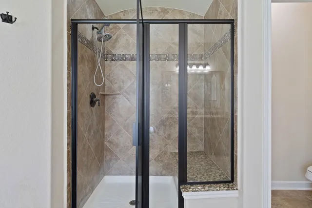 $399,900 | 10114 North Whimbrel Circle, Conroe, TX 77385