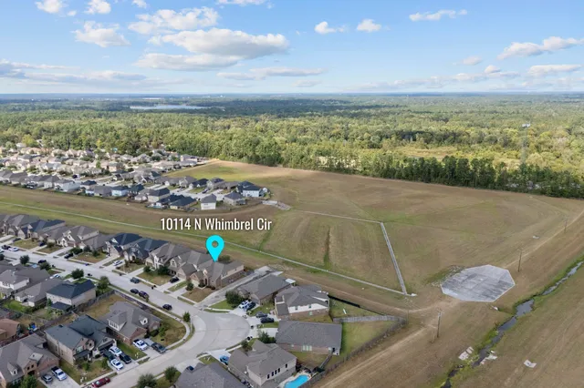 $399,900 | 10114 North Whimbrel Circle, Conroe, TX 77385