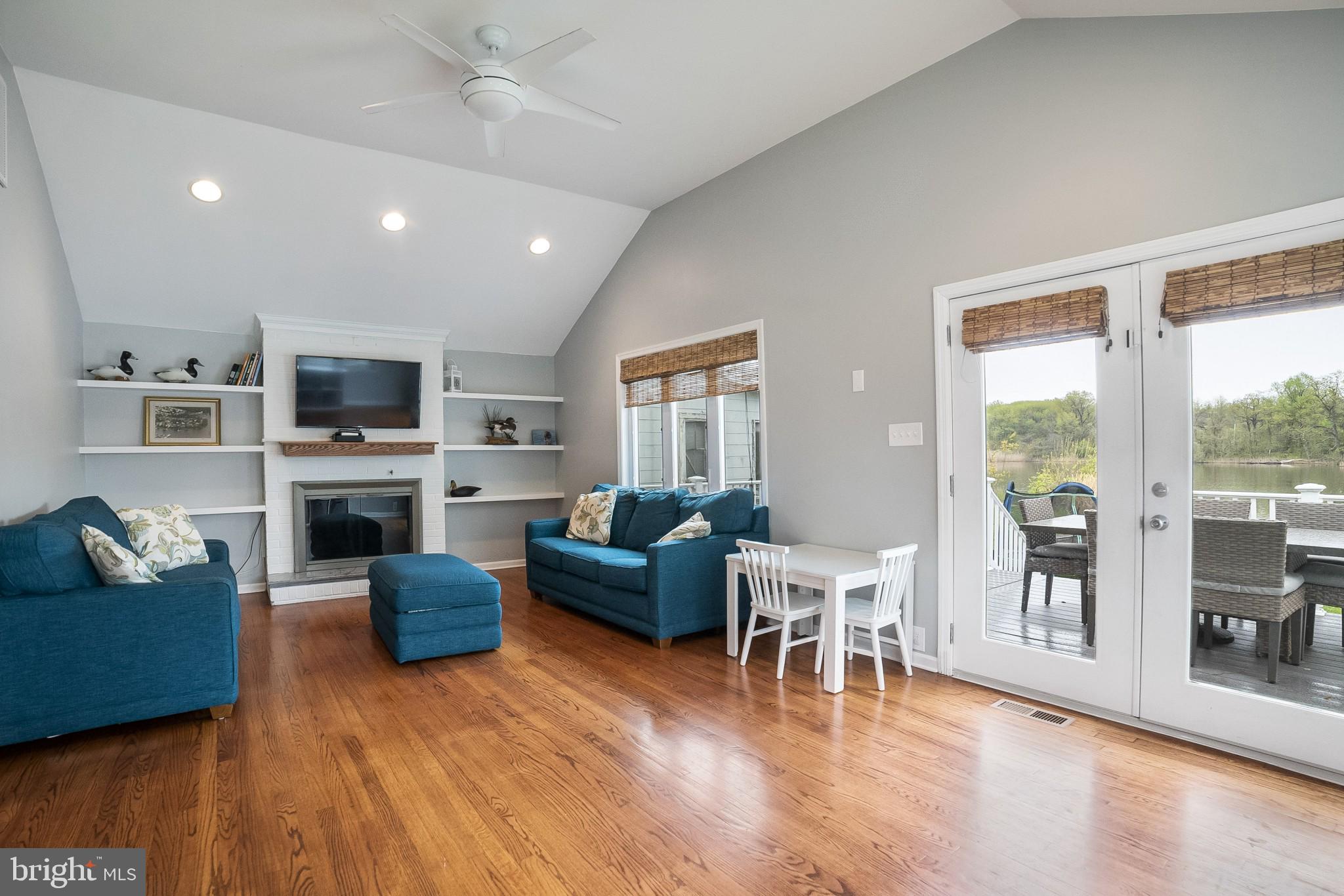 7831 North Cove Road Baltimore, MD 21219 - Photo 8 of 40 Gallery Image 8