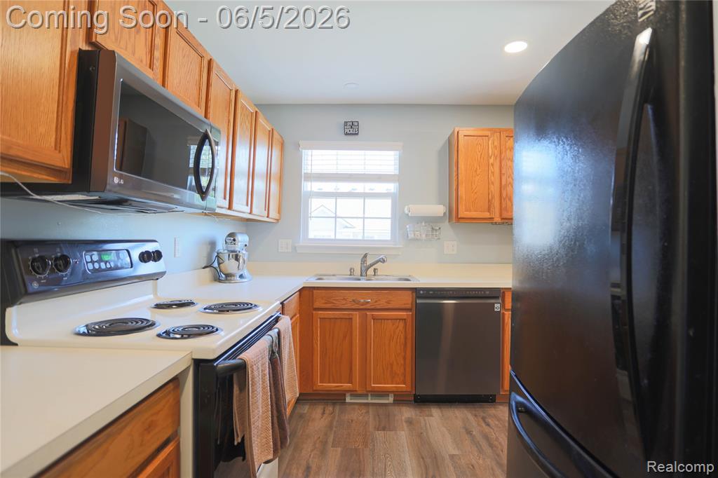 1859 Flagstone Circle Rochester, MI 48307 - Photo 26 of 46