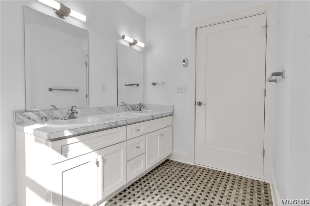 251 Normal Avenue Buffalo, NY 14213 - Photo 22 of 28