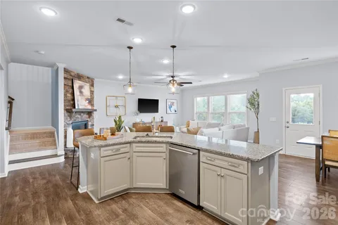 $525,000 | 10522 Honeyfur Court, Charlotte, NC 28278