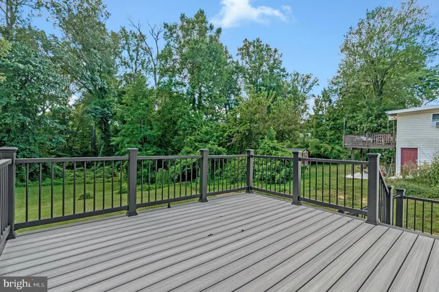 $1,250,000 | 10211 Stratford Avenue, Fairfax, VA 22030