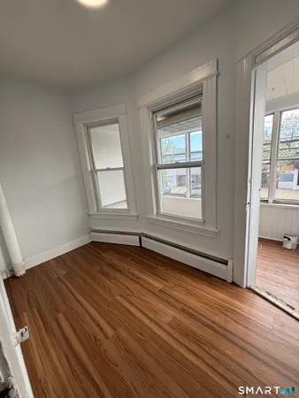 $2,400 | 2395 East Main Street, Bridgeport, CT 06610